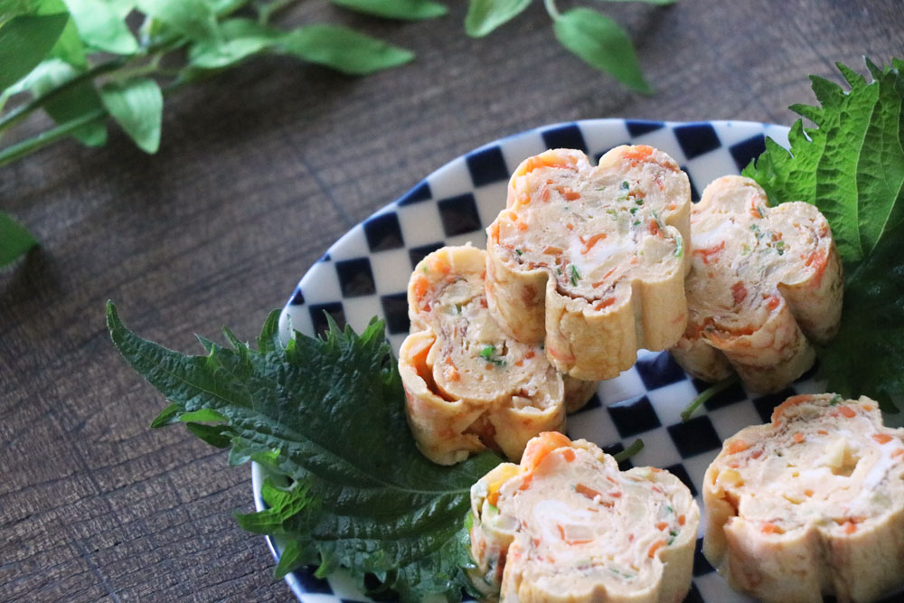 花の形をした卵焼き